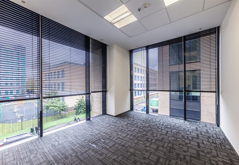 Бизнес-центр «Белые Cады» (White Gardens)