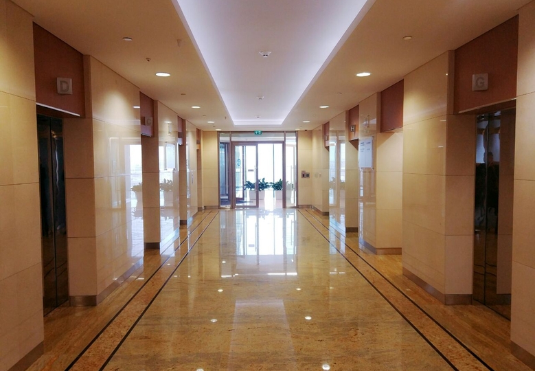 Бизнес-центр «Белые Cады» (White Gardens)